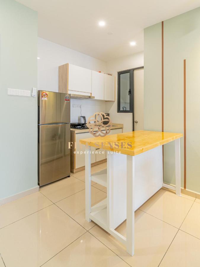 Kenwingston Avenue By Five Senses Apartment Kuala Lumpur Exterior photo